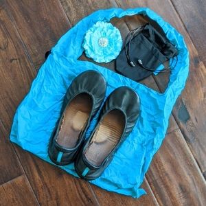 Tieks - Matte Black, Size 7